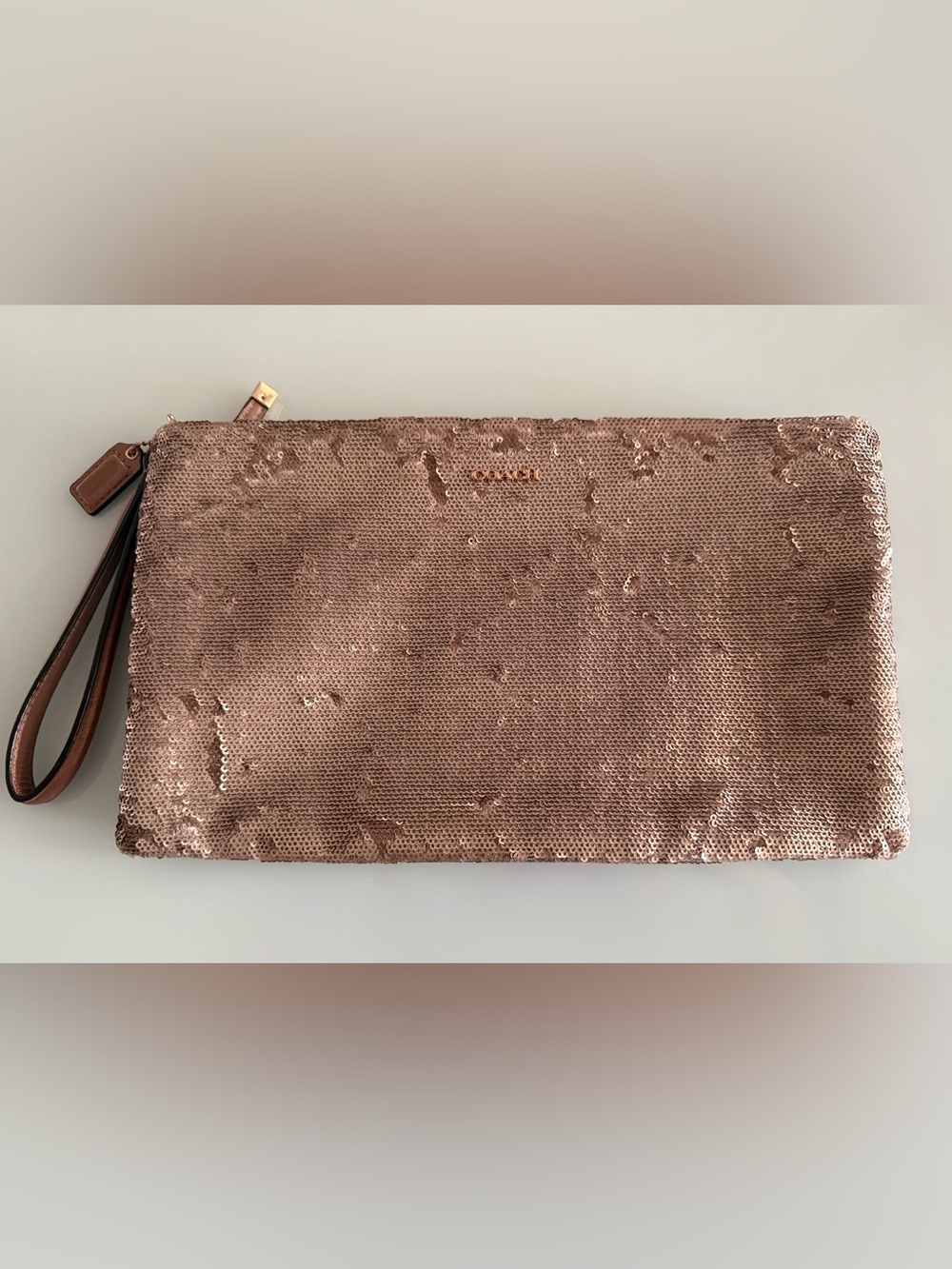 Coach 26484 Madison Rose Gold Sequin Large Wristlet Clutch Bag - EUC